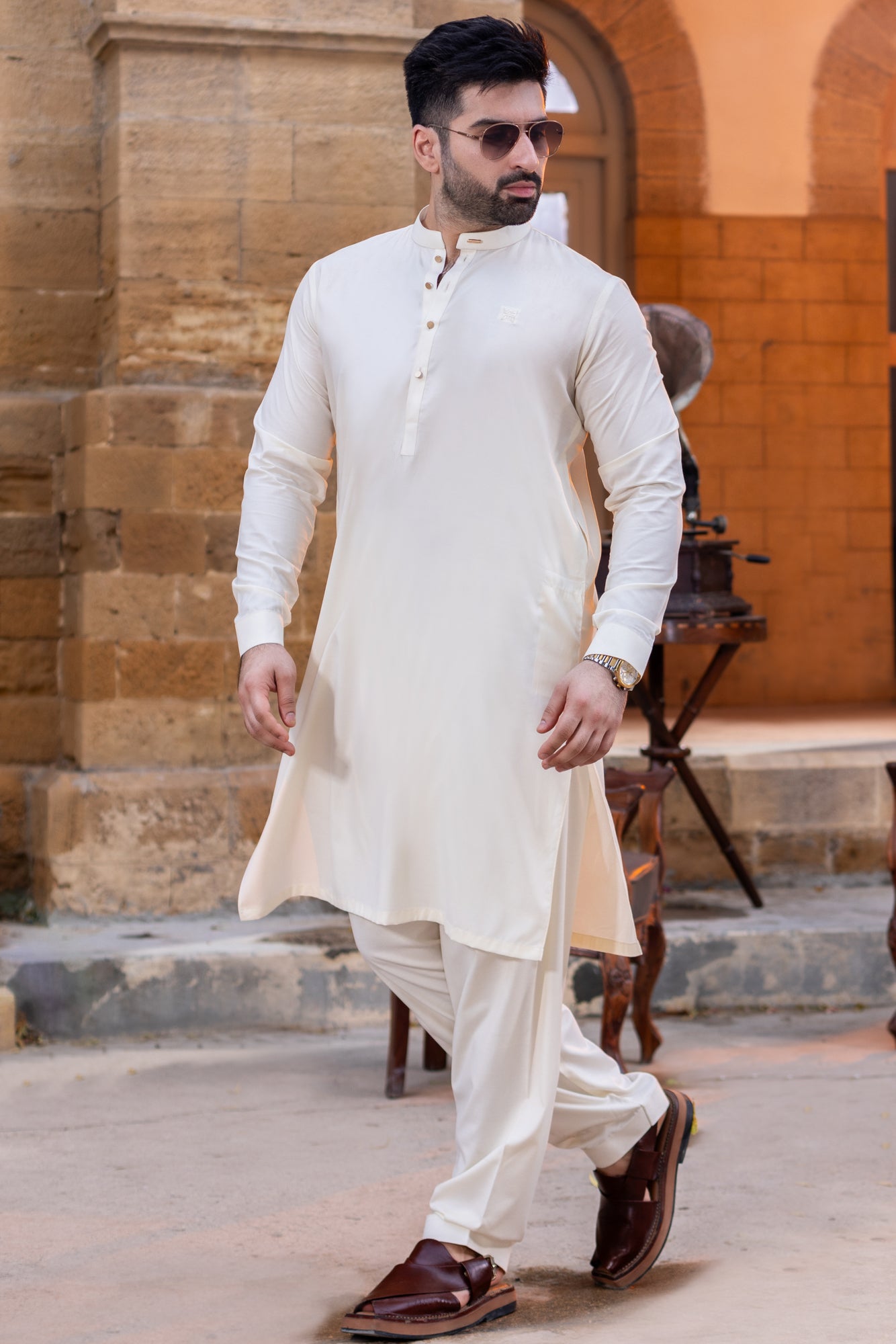 Small side ban badge Shalwar Kameez -Boski
