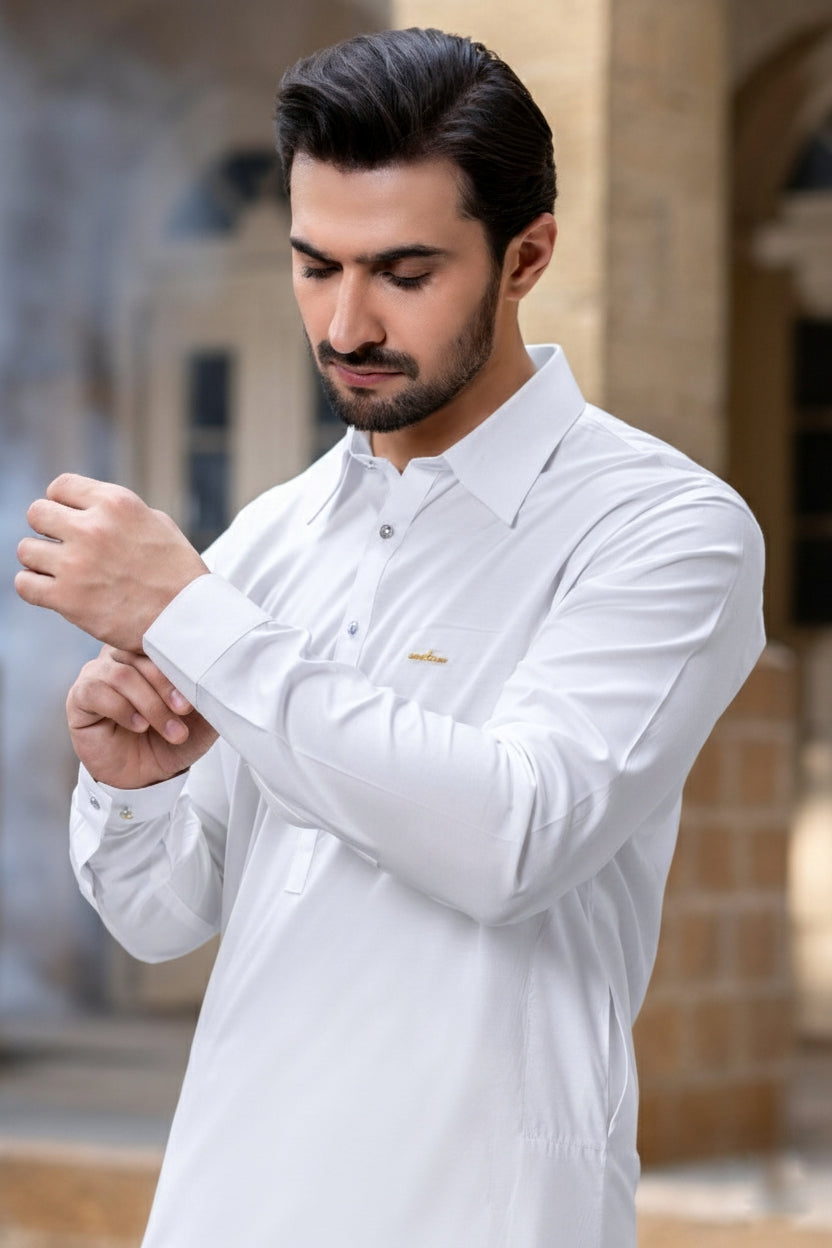 Egg-white Italian collar with hand golden button & signature badge Collar