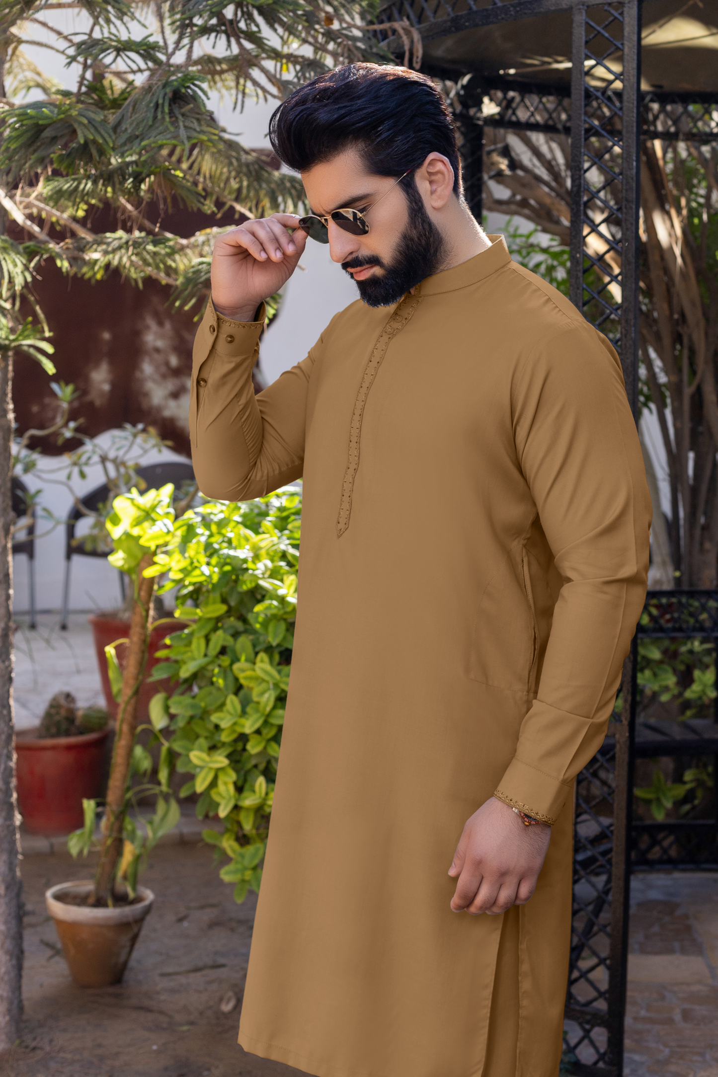Hayyat Peach Golden Stitched Suit
