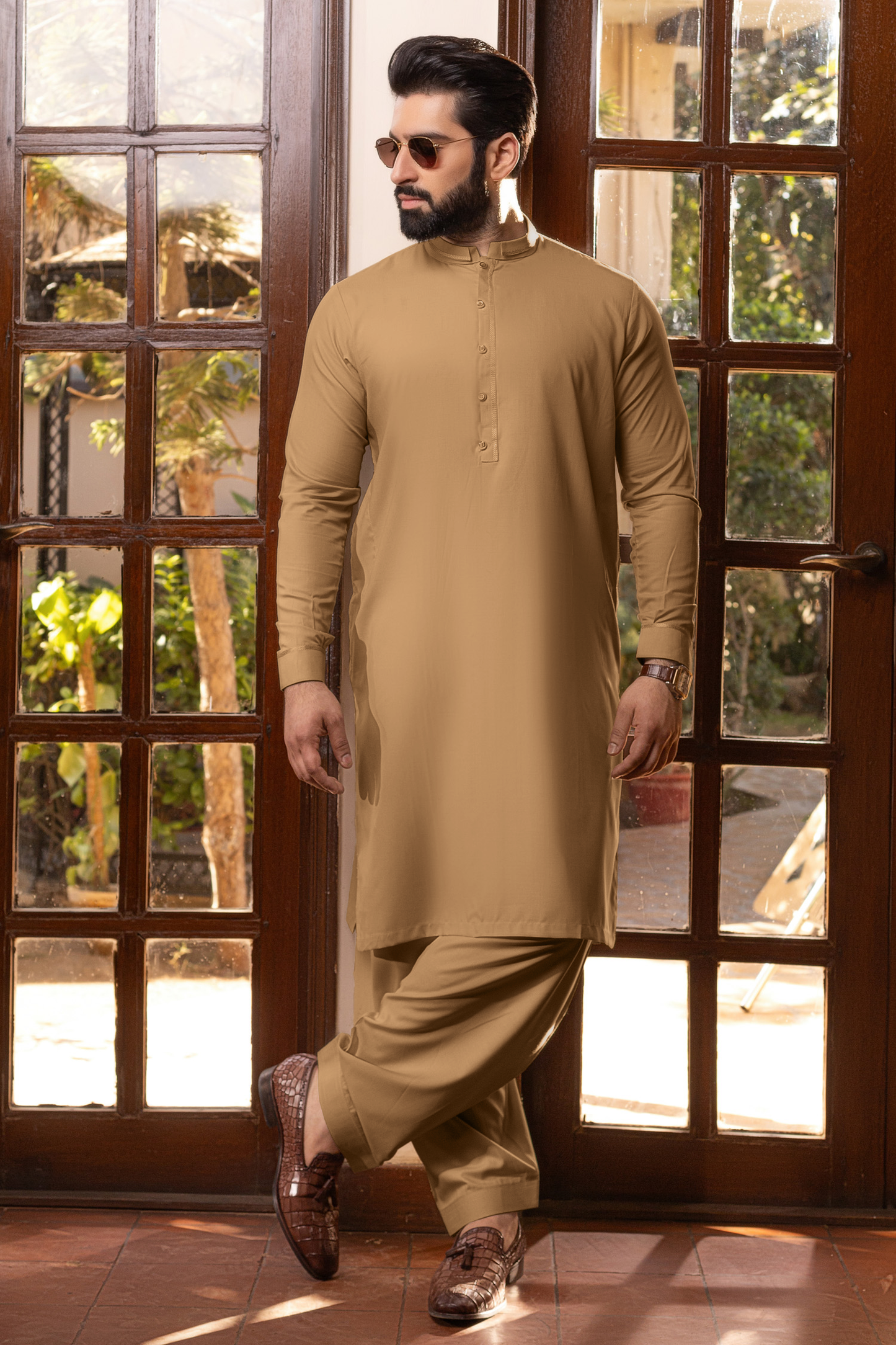 Modern Stitched Hook Fashion Suit - Peach